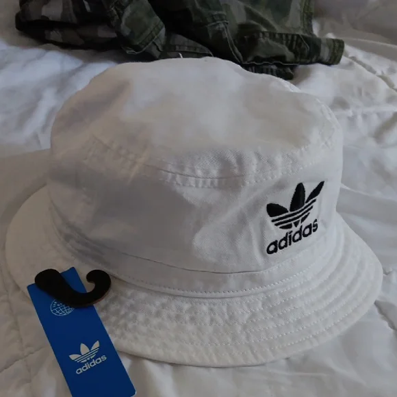 Adidas White Bucket Hat Bold Logo - Picture 5 of 5